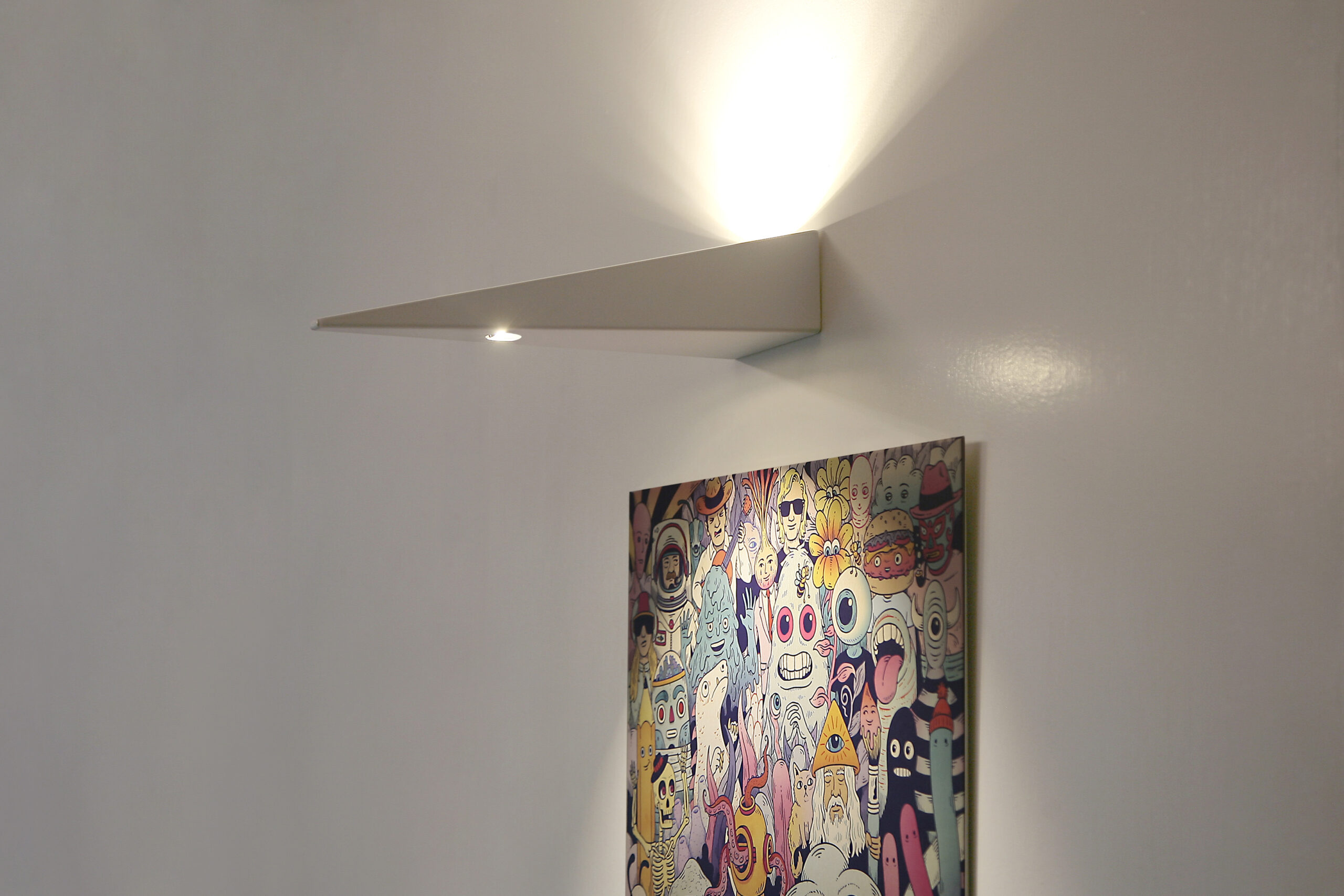 suquadro - lampada a parete per illuminazione d'accento opere d'arte e indiretta